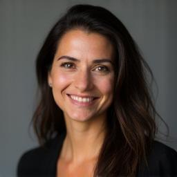 Headshot of Sofia Costa, Sound Design & Post-Production Instructor at Estúdio Harmonia